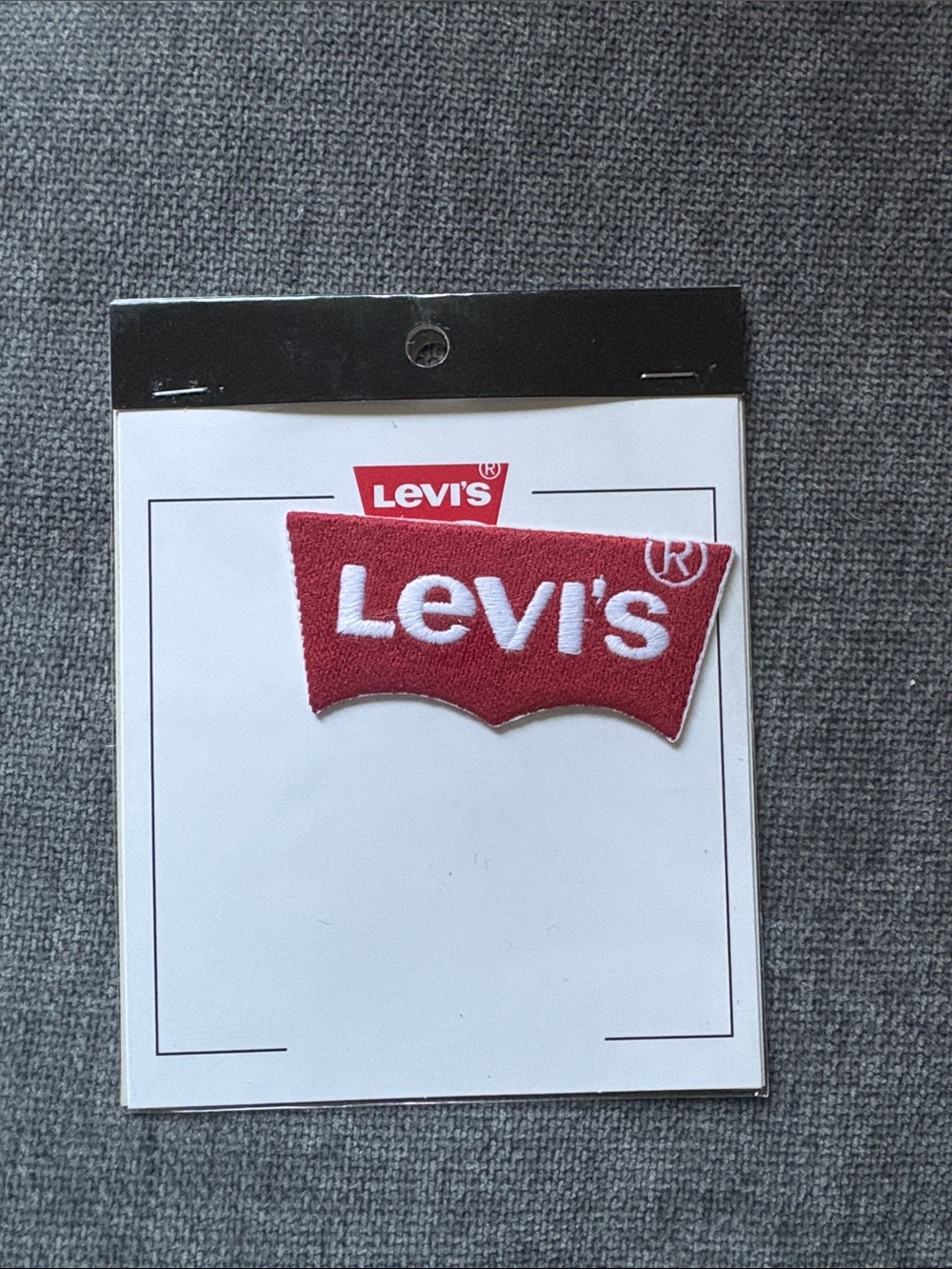 Levi's Assorted Logo & Patch Set - Picture 6 of 6